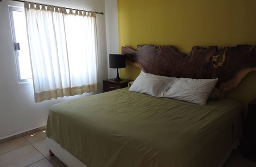 Las Jarretaderas House | 2 bedrooms + studio, 2.5 bathroom,