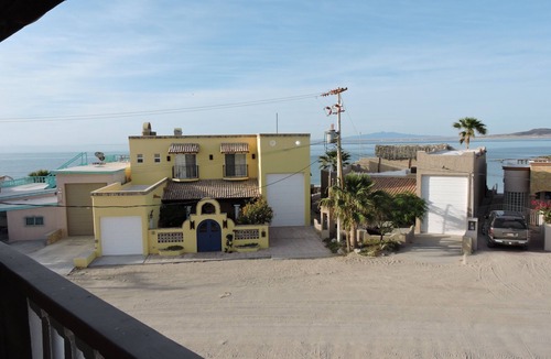 La Choya Condo | 2 bed,2 bath upper condo only steps from the beach. 360 degree views.of ocean!