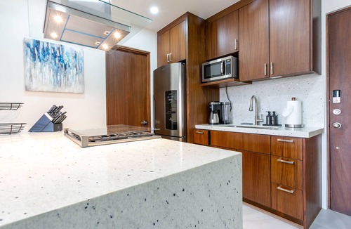 Libertad Apartment | 2 Bedroom | 2 Bathroom w/Large Roof Top