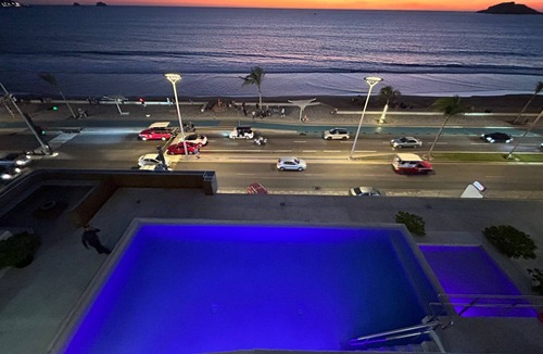 Mazatlan Apartment | 2-bedroom apartment with ocean view with AC, fitness room, WiFi pool playground