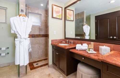 Flamingos Condo | 2-Bedroom Luxury suite with guaranteed ocean views for a dreamlike experience