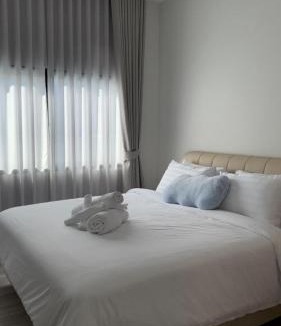 Nong Chaeng House | 2 Bedroom Modern House