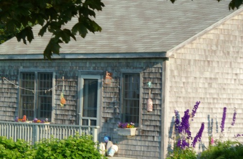 Stonington Cottage | 2 BR Shorefront Shingled Classic Pristine Long Water