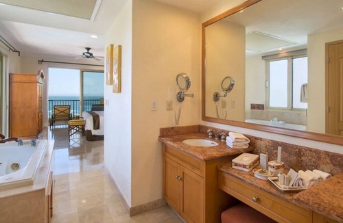 Los Cabos Resort | 2 Brdm Suite at Villa del Arco Resort & Spa w/ Tennis, Pickleball & more!