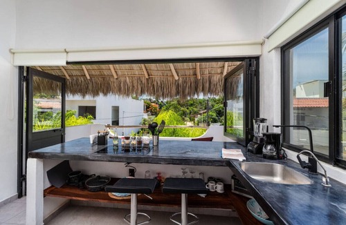 San Francisco House | 2 legit 2 quit in San Pancho