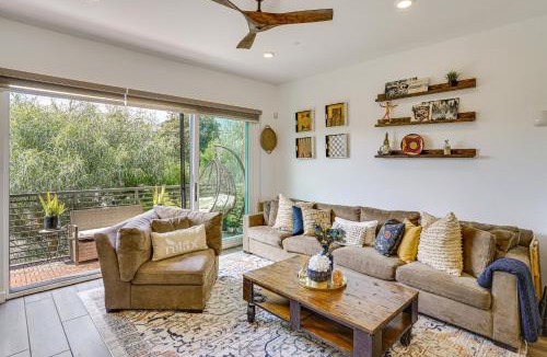 Central San Pedro House | 2 Mi to Cabrillo Beach: Luxe LA Gem w/Balcony