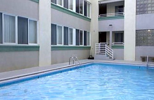 Atlantic City Hotel | 2-Star Hotel ∙ Howard Johnson by Wyndham Atlantic City