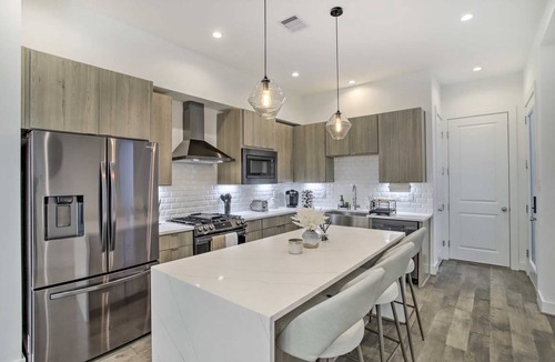 Houston Apartment | 204 m² Apartment ∙ 3 bedrooms ∙ 6 guests