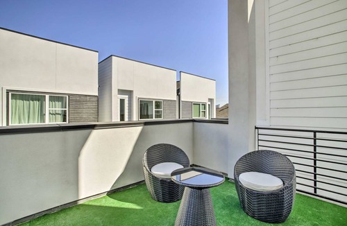 Houston Apartment | 204 m² Apartment ∙ 3 bedrooms ∙ 6 guests
