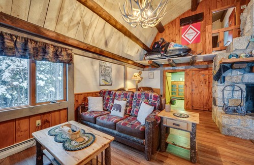 Pittsburg House | 213 m² House ∙ 4 bedrooms ∙ 10 guests