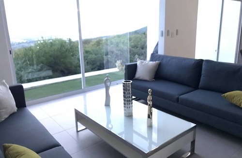 El Marques House | 250 m² House ∙ 3 bedrooms ∙ 6 guests