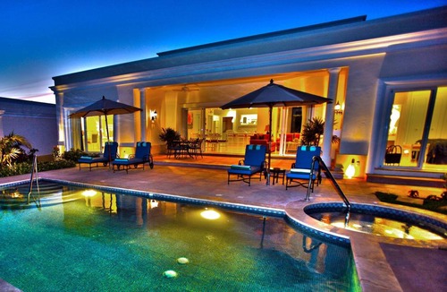Cerritos Hotel | 265 m² Hotel ∙ 3 bedrooms ∙ 8 guests