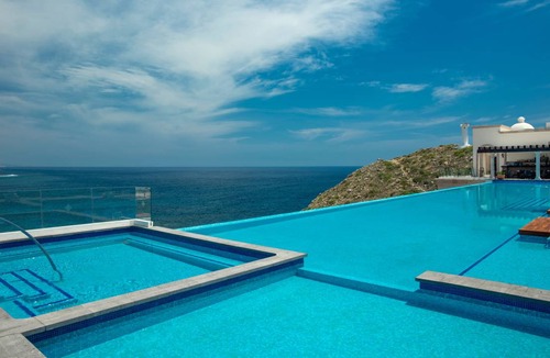 El Rosarito House | 267 m² House ∙ 3 bedrooms ∙ 8 guests