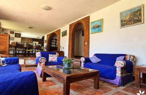 Jiutepec House | 270 m² House ∙ 5 bedrooms ∙ 15 guests