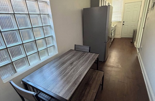 Fairlawn Apartment | 2BR | Private Patio, Free Parking, Near Capitol