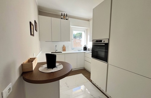 Marina di Pietrasanta Apartment | 3 Bdr at 100m from the Sea+Sea View and Terrace