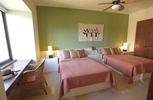 Playa Las Gatas Villa | 3 Bdrm Waterfront Apartment Overlooking Playa La Ropa