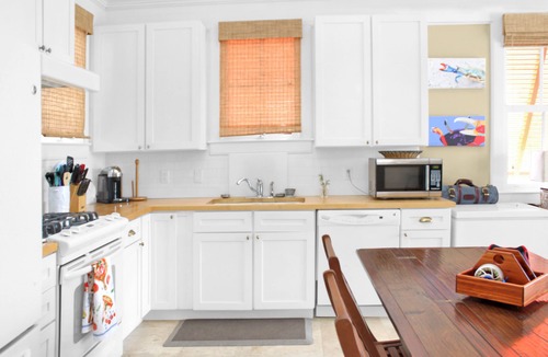 Schooner Bay House | 3 Bed 3 Bath Waterfront House located in Schooner Bay, Abaco