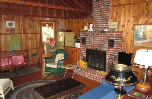 West Southport Cottage | 3 Bedroom Classic Maine Cottage, Close To Beach