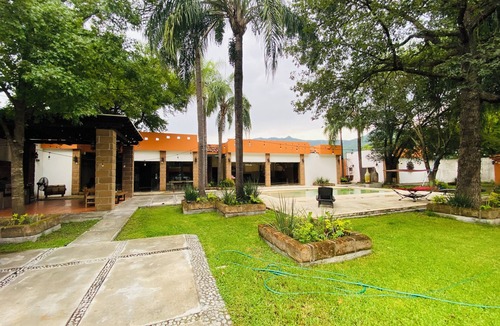 Santiago House | 3-bedroom house with air conditioning and Amazing pool