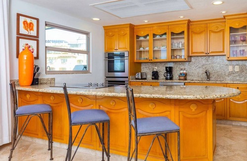 Flamingos Apartment | 3 bedroom oceanfront suite with terrace, Jacuzzi and all the amenities