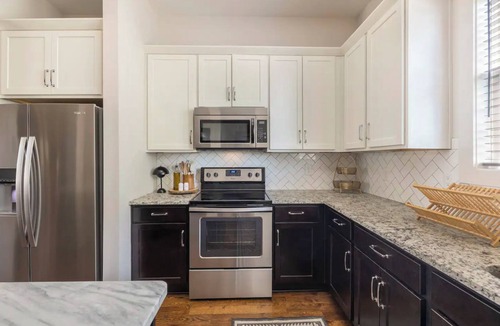 Nashville House | 3 BR/3.5 BATH in Hip East Nashville/near downtown!