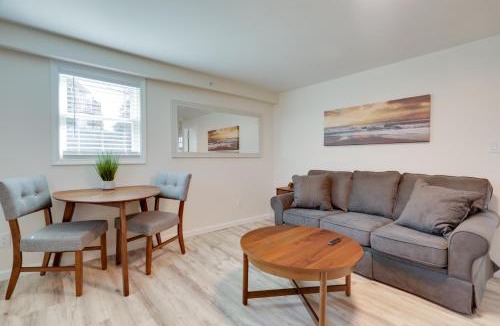 Wareham Apartment | 3 Mi to Onset Beach: Sleek Apartment in Wareham