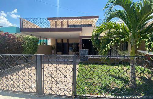 Merida House | 300 m² House ∙ 3 bedrooms ∙ 14 guests