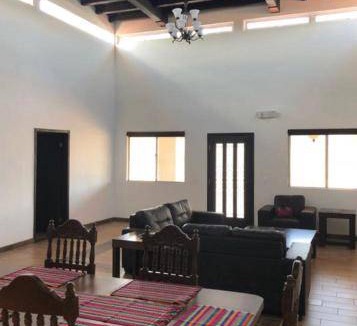 Valle de Guadalupe Cabin | 300 m² Lodge ∙ 4 bedrooms ∙ 10 guests