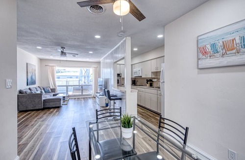 Coral Ridge Isles Apartment | 302 m² Apartment ∙ 6 bedrooms ∙ 14 guests