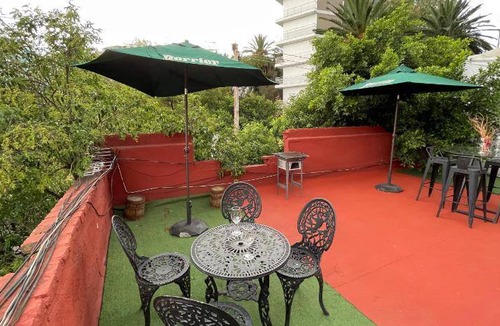 Hipodromo Bed & Breakfast | 34 m² Bed and breakfast ∙ 4 bedrooms ∙ 10 guests