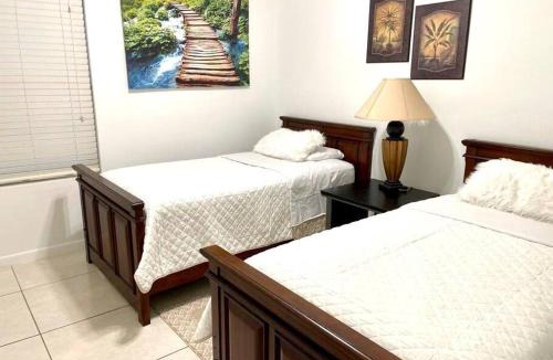 McAllen Apartment | 3BD2BATH, SUPERB LOCATION, NEAR AIRPORT, Mall
