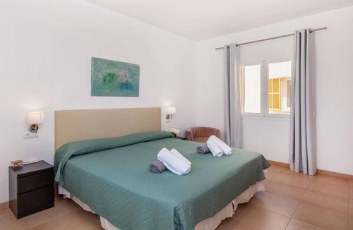 Es Palmer Villa | 4 bedroom accommodation in Campos