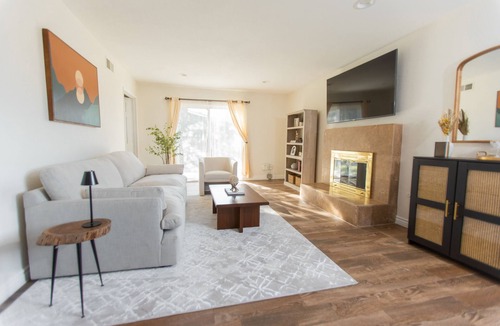 Huntington Beach House | 4 Bedroom Surf City Luxury Home