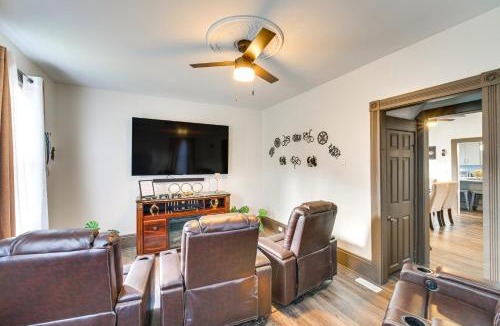 South Broadway House | 4 Mi to Dtwn Home with Patio in Cleveland!