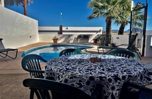 San Carlos House | 400 m² House ∙ 3 bedrooms ∙ 9 guests