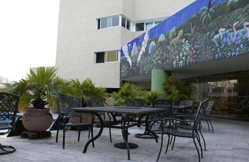 Zona Paseo Montejo Hotel | 43 m² Hotel ∙ 127 guests