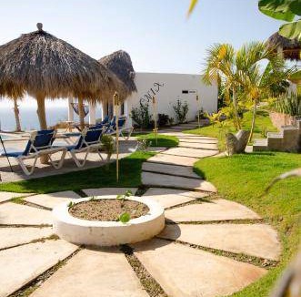 Villa del Mar Resort | 45 m² Resort ∙ 3 bedrooms ∙ 6 guests