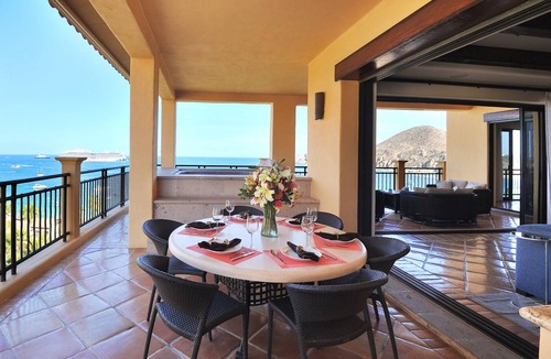 Ampliacion Juarez Condo | 4th night free on Luxury 2-Story 4BD Oceanview Penthouse in Cabo
