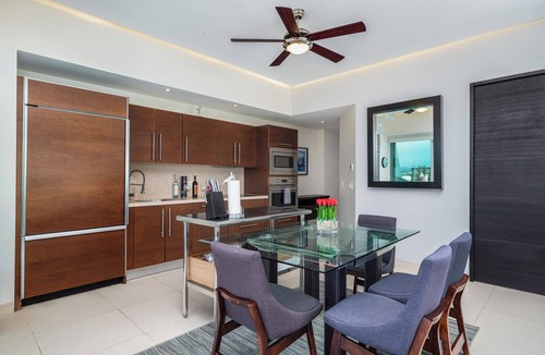 North Hotel Zone Condo | 5 * Beautiful Icon Vallarta Ocean Marina Views - You Will LOVE IT !