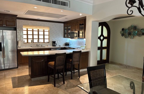Flamingos Condo | 5-star, OCEAN VIEW Villa - Sleeps 8! Featuring updated "open concept" floorplan.