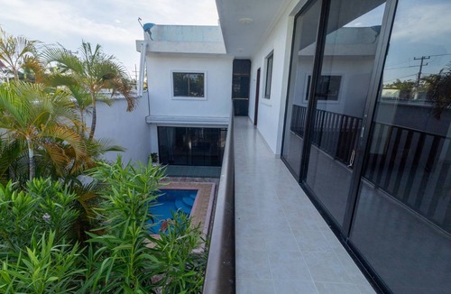 Yobain Villa | 500 m² Villa ∙ 5 bedrooms ∙ 10 guests