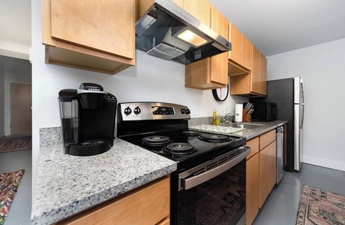 Otterbien Home Apartment | 5102 Peters · Large loft near Kings Island. On bike trail/River.