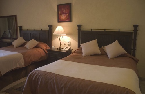 Flamingos Resort | 5th Floor Wow views, BradAndJoeyRentals Closest to ocean - Villa La Estancia