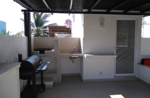 Puente del Mar House | 6 casa Icacos muy cerca de la playa con alberca y terraza para carne asada