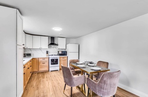 Hamilton Township House | #6 Cottage - Mexico