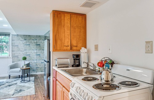 Colesville Apartment | 7 Mi to Downtown w/Yard: Silver Spring Studio