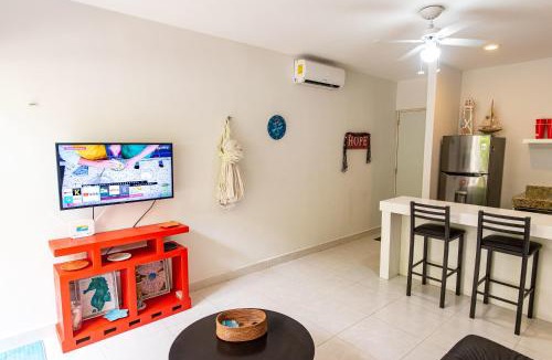Progreso Municipality Apartment | 87972 Romantic condo, best retreat for a couple, 1 block from the Ocean