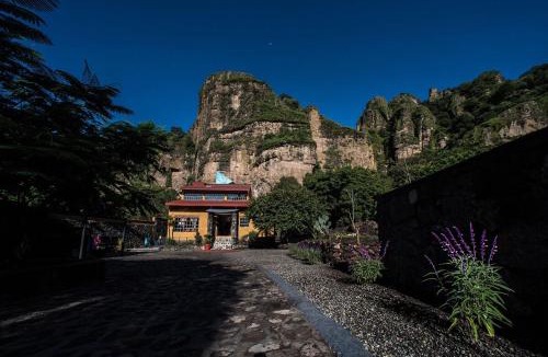Tepoztlan Villa | 9 Guardians Home & Temple Art Gallery