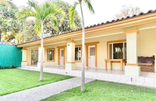 Ajijic Apartment | 93 m² Apartment ∙ 2 bedrooms ∙ 4 guests